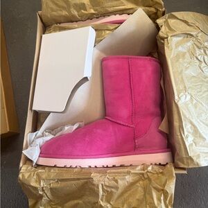 Pink Classic Short UGG